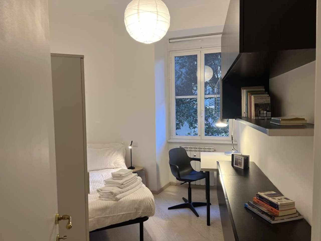 Modern Apartment In Monteverde Roma Esterno foto